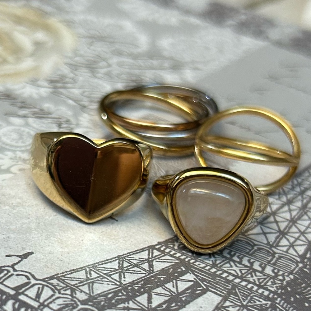 4 non-tarnish rings HEART interesting designs!